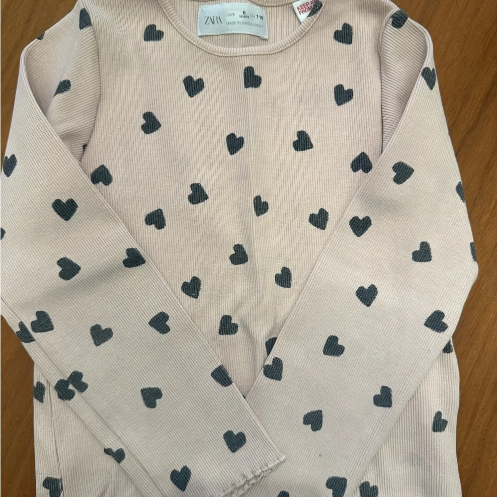 Zara Kids Long Sleeve Heart Top - Cream and Black - Picture 2 of 2